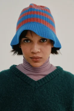 Howlin Bucket Dreams Hat - Whispering Hot