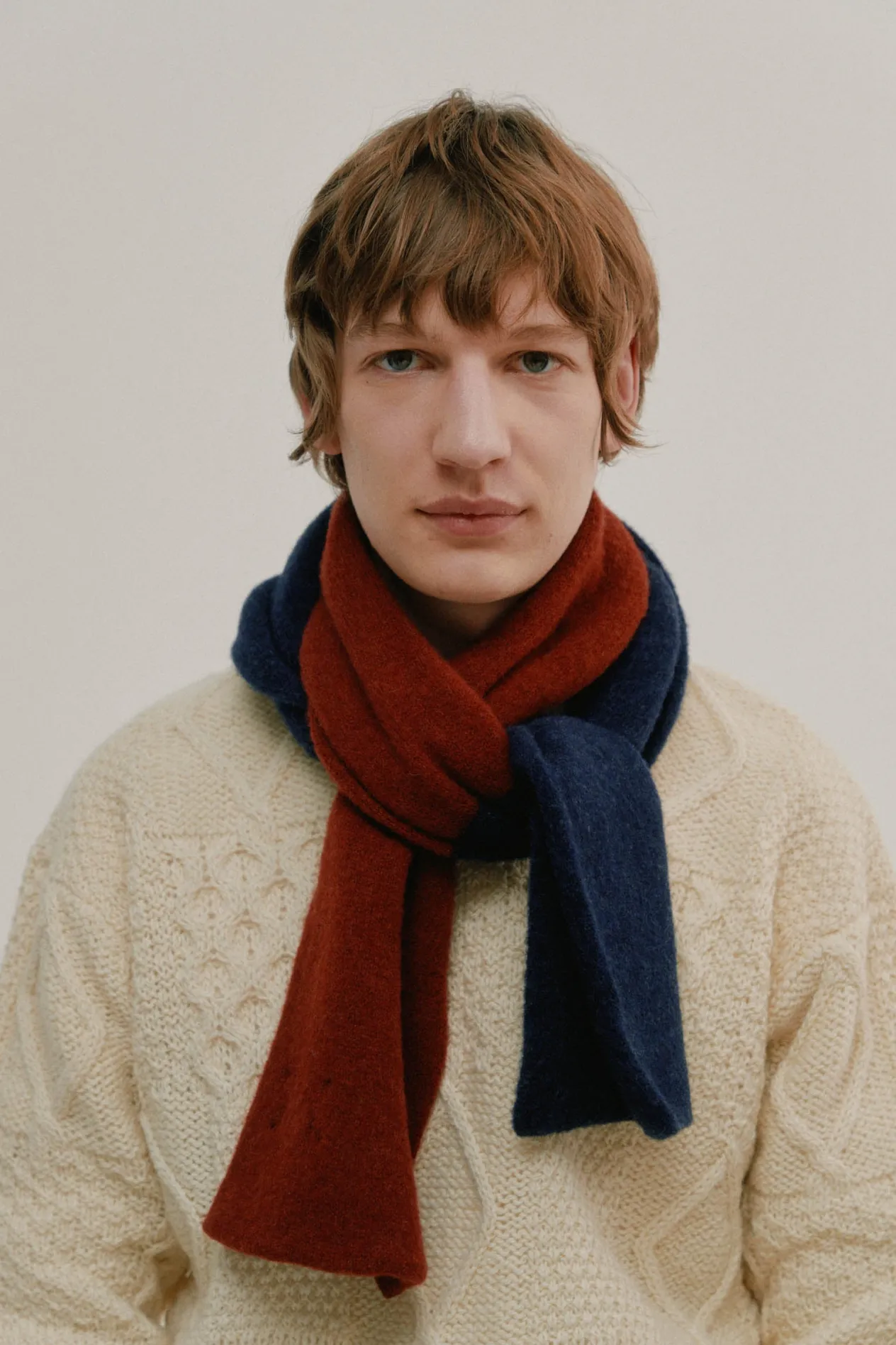 Howlin Laser Attack Scarf - Navy New