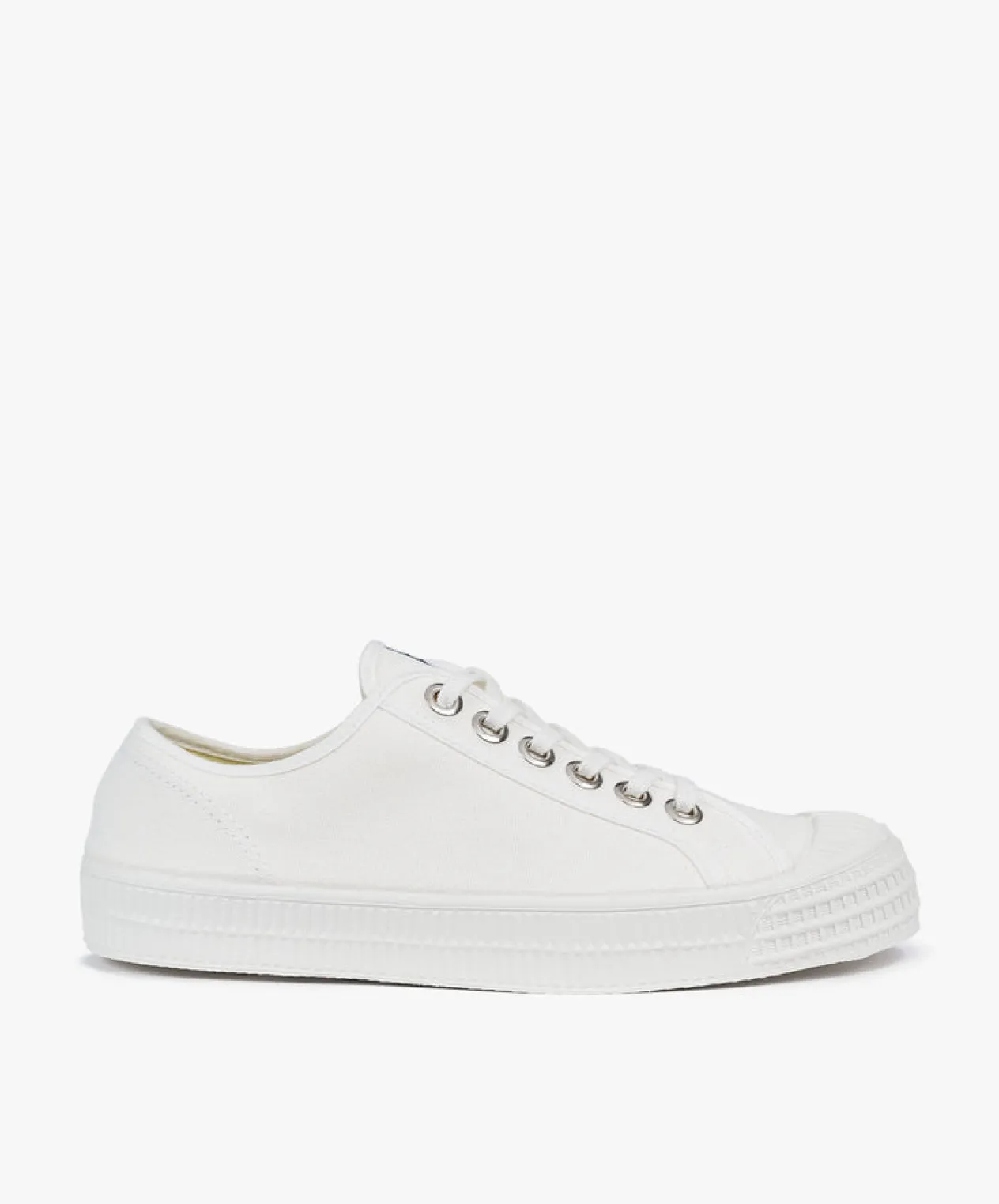 Novesta Star Master - White Online