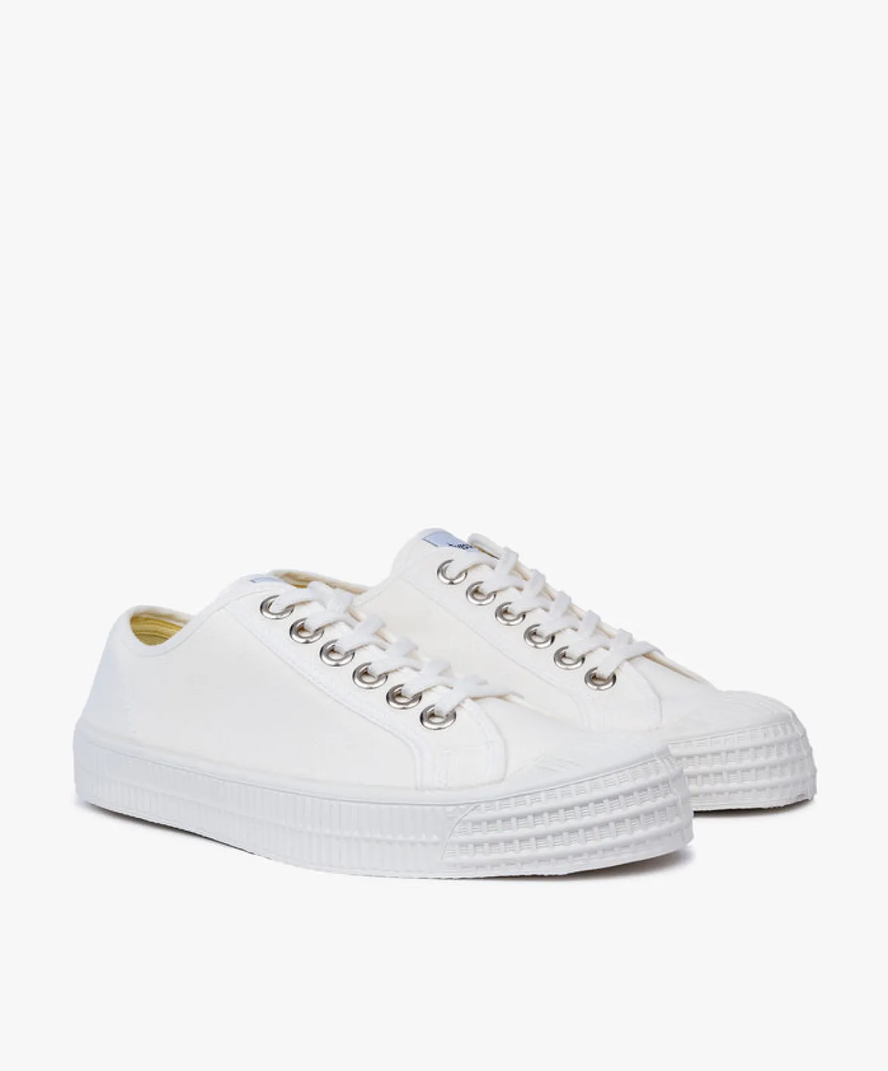 Novesta Star Master - White Online